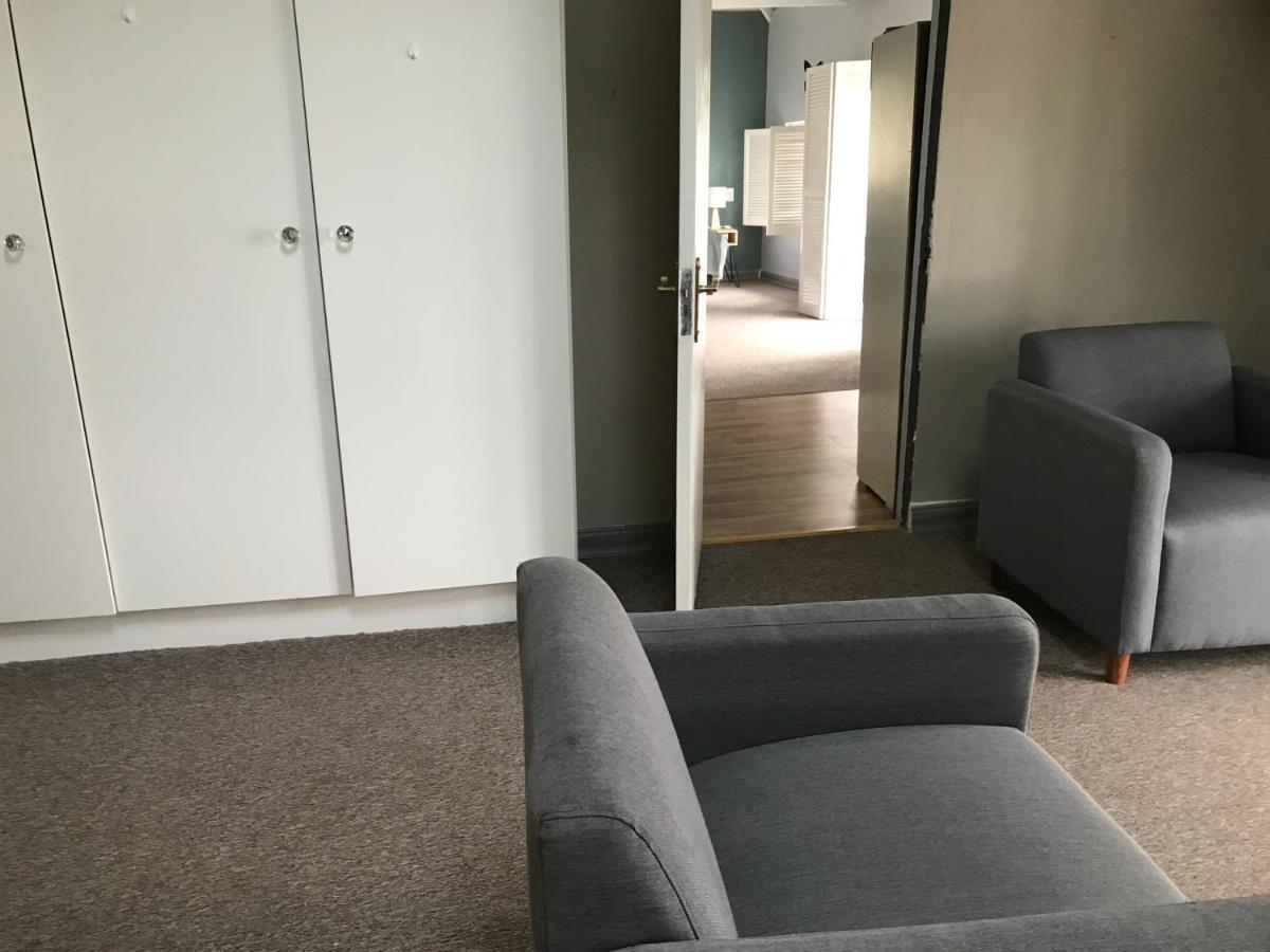Aluve Guesthouse 约翰内斯堡 外观 照片